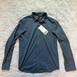 Lululemon Men’s Button Down Shirt (Commission Long Sleeve)